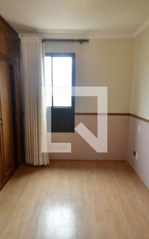Apartamento à venda com 95m², 3 quartos e 1 vagaQuarto 2