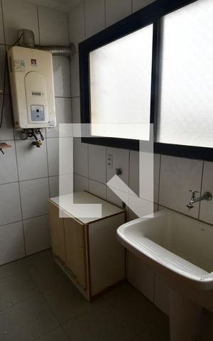 Apartamento à venda com 95m², 3 quartos e 1 vagaÁrea de Serviço