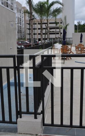 Apartamento para alugar com 47m², 2 quartos e 1 vagaPiscina