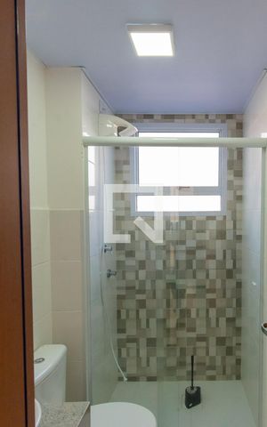 Apartamento à venda com 40m², 2 quartos e 1 vaga Apartamento à venda com 40m², 2 quartos e 1 vagaBanheiro