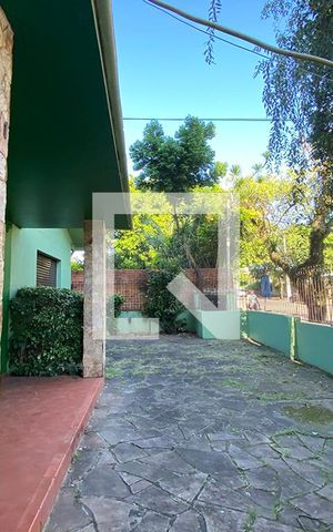 Casa à venda com 300m², 6 quartos e 2 vagasÁrea Externa