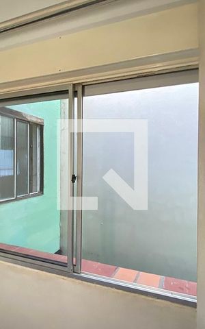 Casa à venda com 300m², 6 quartos e 2 vagasJanela do Quarto 1