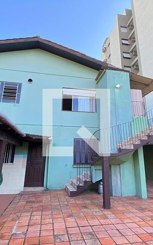 Casa à venda com 300m², 6 quartos e 2 vagasÁrea Externa