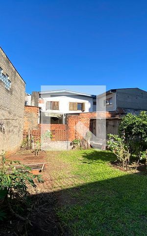 Casa à venda com 300m², 6 quartos e 2 vagasÁrea Externa