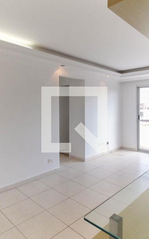 Apartamento à venda com 66m², 2 quartos e 1 vagaSala