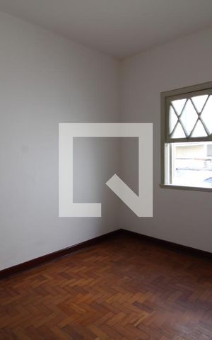 Casa à venda com 128m², 3 quartos e 2 vagasQuarto 3