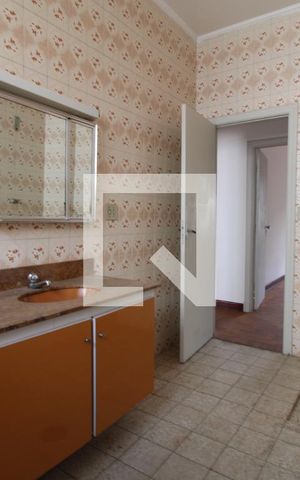 Casa à venda com 128m², 3 quartos e 2 vagasBanheiro 2