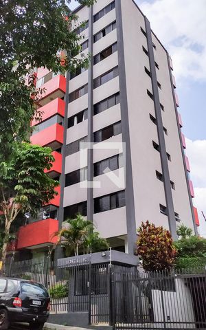 Apartamento à venda com 114m², 3 quartos e 1 vaga Apartamento à venda com 114m², 3 quartos e 1 vagaFachada