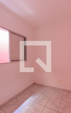 Casa à venda com 192m², 2 quartos e 2 vagas Casa à venda com 192m², 2 quartos e 2 vagasQuarto 2