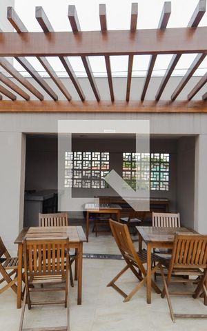 Apartamento para alugar com 56m², 2 quartos e 1 vaga Apartamento para alugar com 56m², 2 quartos e 1 vagaÁrea comum - Churrasqueira