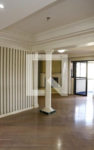 Apartamento à venda com 360m², 3 quartos e 3 vagas Apartamento à venda com 360m², 3 quartos e 3 vagasSala 1