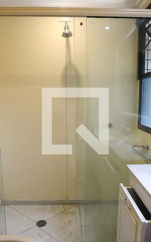 Apartamento à venda com 360m², 3 quartos e 3 vagas Apartamento à venda com 360m², 3 quartos e 3 vagasBanheiro social