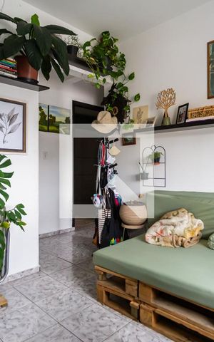 Apartamento à venda com 63m², 2 quartos e sem vaga Apartamento à venda com 63m², 2 quartos e sem vagaSala