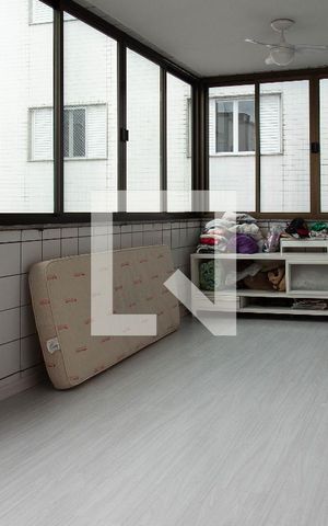 Apartamento à venda com 189m², 3 quartos e 2 vagas Apartamento à venda com 189m², 3 quartos e 2 vagasVaranda suíte 2 e 3
