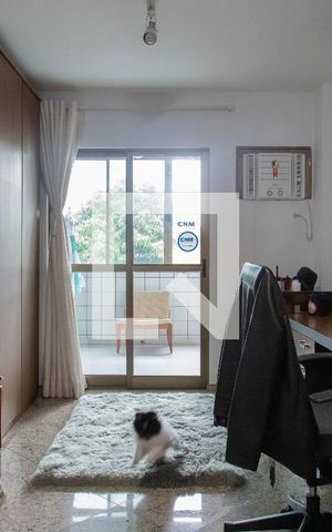Apartamento à venda com 189m², 3 quartos e 2 vagas Apartamento à venda com 189m², 3 quartos e 2 vagasSuíte 2