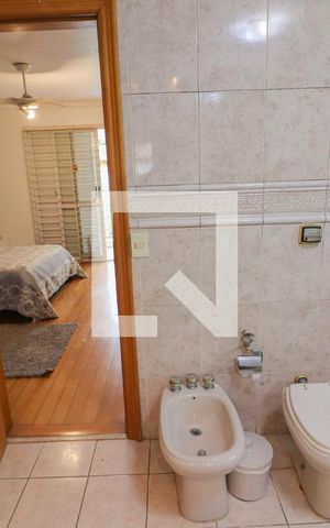 Casa à venda com 520m², 5 quartos e 7 vagas Casa à venda com 520m², 5 quartos e 7 vagasSuite 1
