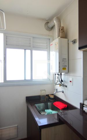 Apartamento à venda com 73m², 2 quartos e 2 vagasÁrea de serviço
