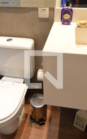 Apartamento à venda com 73m², 2 quartos e 2 vagasBanheiro geral