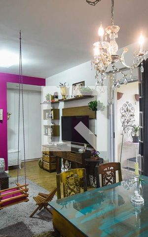 Apartamento à venda com 69m², 2 quartos e 1 vaga Apartamento à venda com 69m², 2 quartos e 1 vagaSala