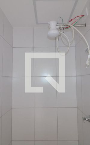 Apartamento à venda com 38m², 2 quartos e sem vagaBanheiro - chuveiro