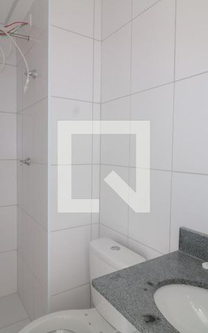 Apartamento à venda com 38m², 2 quartos e sem vagaBanheiro