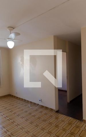 Apartamento à venda com 75m², 3 quartos e 2 vagas Apartamento à venda com 75m², 3 quartos e 2 vagasSala