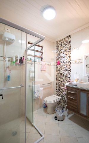 Casa à venda com 128m², 2 quartos e 2 vagas