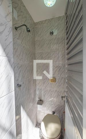 Casa de condomínio à venda com 142m², 3 quartos e sem vaga Casa de condomínio à venda com 142m², 3 quartos e sem vagaBanheiro de Serviço