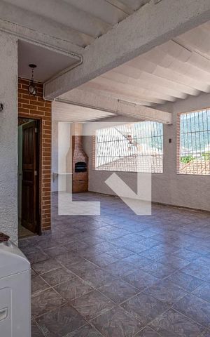 Casa de condomínio à venda com 142m², 3 quartos e sem vaga Casa de condomínio à venda com 142m², 3 quartos e sem vagaTerraço Coberto