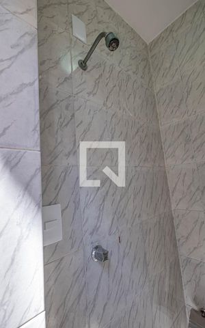 Casa de condomínio à venda com 142m², 3 quartos e sem vaga Casa de condomínio à venda com 142m², 3 quartos e sem vagaBanheiro de Serviço