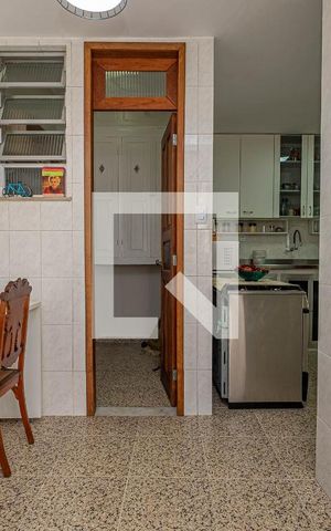 Casa de condomínio à venda com 142m², 3 quartos e sem vaga Casa de condomínio à venda com 142m², 3 quartos e sem vagaCozinha
