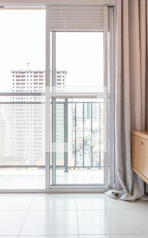 Apartamento à venda com 38m², 1 quarto e sem vaga Apartamento à venda com 38m², 1 quarto e sem vagaSala