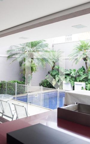 Casa à venda com 687m², 5 quartos e 10 vagas Casa à venda com 687m², 5 quartos e 10 vagasÁrea Gourmet