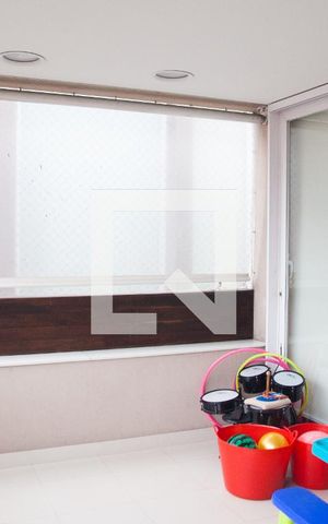 Casa à venda com 687m², 5 quartos e 10 vagas Casa à venda com 687m², 5 quartos e 10 vagasSala 3