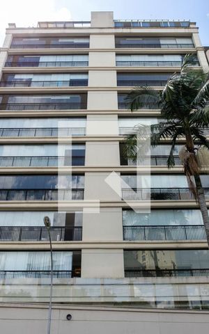 Apartamento à venda com 350m², 4 quartos e 4 vagas Apartamento à venda com 350m², 4 quartos e 4 vagasFachada do bloco