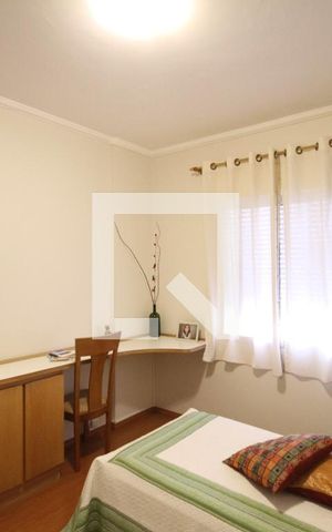 Apartamento à venda com 127m², 3 quartos e 1 vagaQuarto 2
