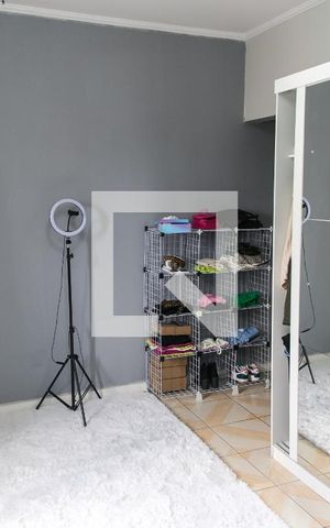 Casa à venda com 162m², 3 quartos e 2 vagas Casa à venda com 162m², 3 quartos e 2 vagasSuíte