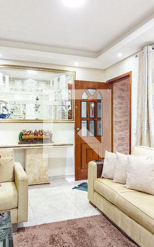 Casa à venda com 187m², 5 quartos e 2 vagasSala