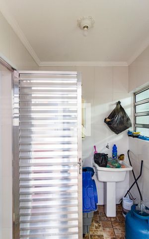 Casa à venda com 187m², 5 quartos e 2 vagasQuintal