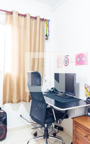 Casa à venda com 187m², 5 quartos e 2 vagasQuarto 2