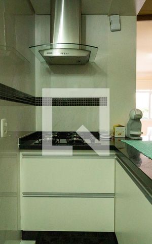 Apartamento à venda com 58m², 1 quarto e sem vaga Apartamento à venda com 58m², 1 quarto e sem vagaCozinha