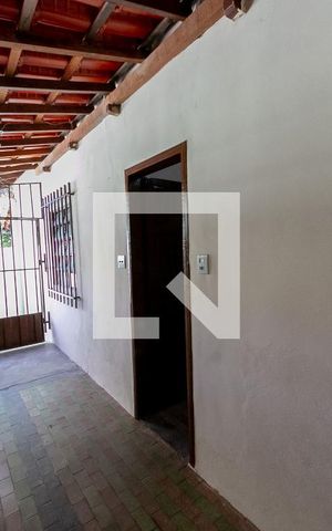 Casa à venda com 180m², 3 quartos e 3 vagasÁrea de Serviço