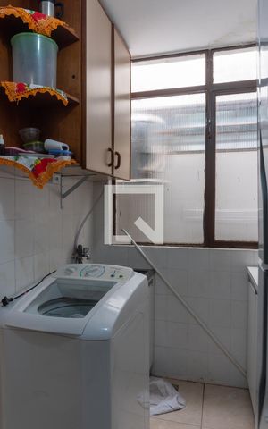 Apartamento à venda com 44m², 2 quartos e sem vaga Apartamento à venda com 44m², 2 quartos e sem vagaÁrea de Serviço