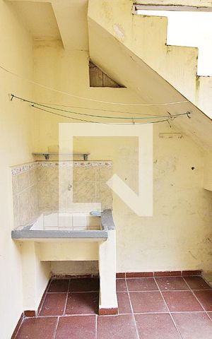 Casa à venda com 219m², 4 quartos e 3 vagasLavanderia Casa 2