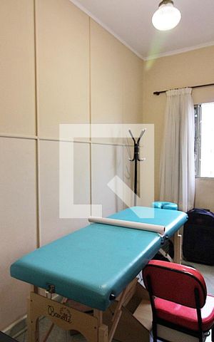 Casa à venda com 219m², 4 quartos e 3 vagasQuarto 3