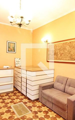 Casa à venda com 219m², 4 quartos e 3 vagasSala
