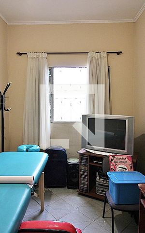 Casa à venda com 219m², 4 quartos e 3 vagasQuarto 3