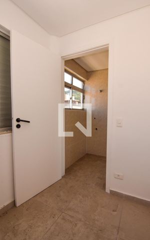 Apartamento para alugar com 190m², 4 quartos e 2 vagasÁrea de Serviço