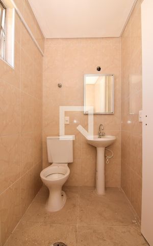 Apartamento para alugar com 190m², 4 quartos e 2 vagasBanheiro da Suíte 1