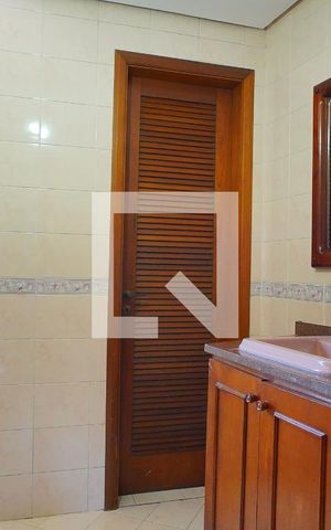 Casa à venda com 390m², 3 quartos e 2 vagasBanheiro Mesanino